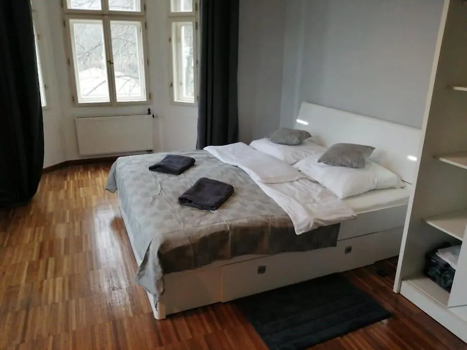 2 Bedrooms Close Vysehrad - Congress Centrum Prague Czech Republic