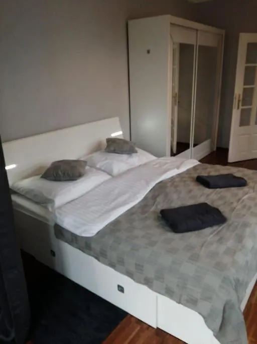 2 Bedrooms Close Vysehrad - Congress Centrum Prague 0*,  Czech Republic